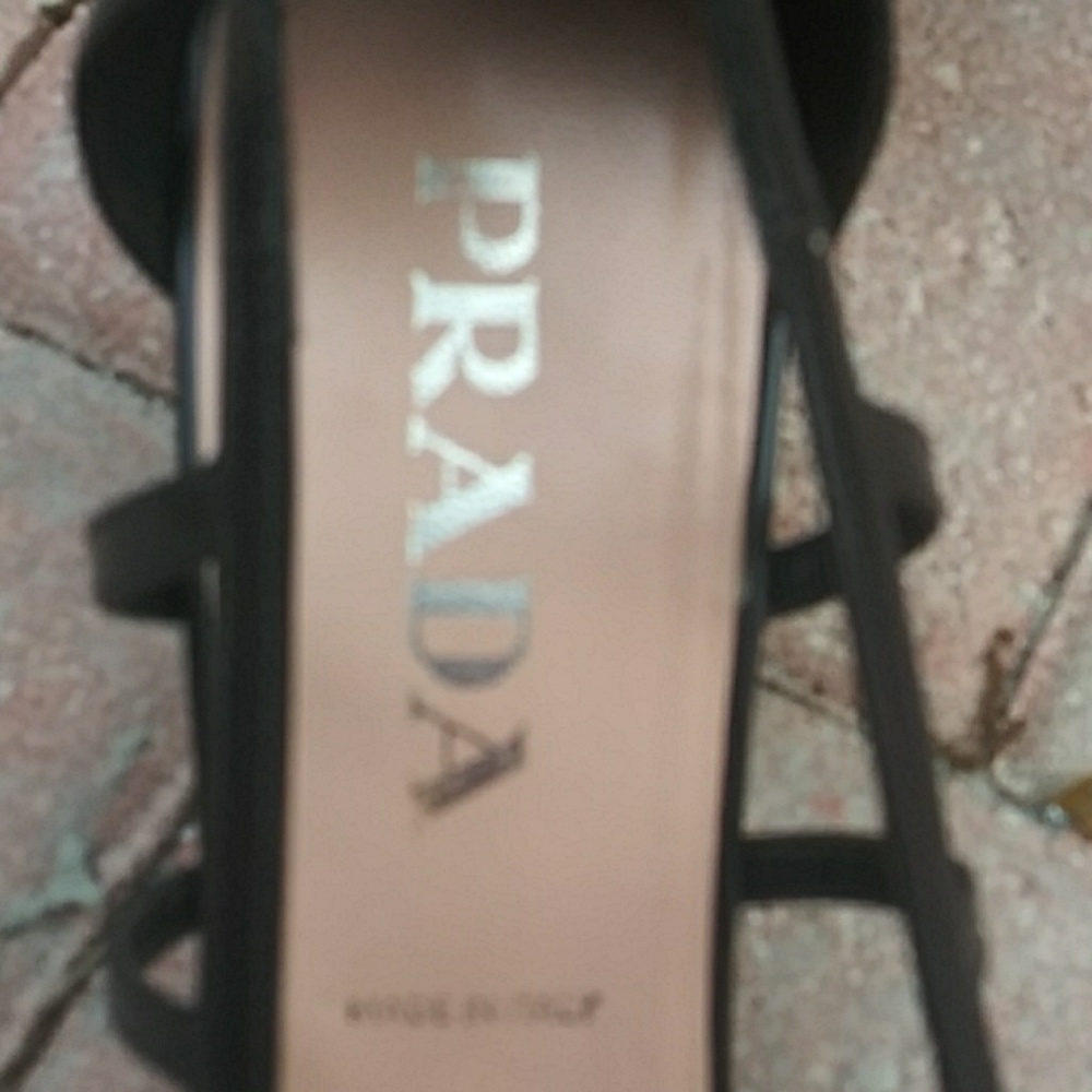 Prada Black Cutout Leather T-Strap Pumps - Picture 5 of 7